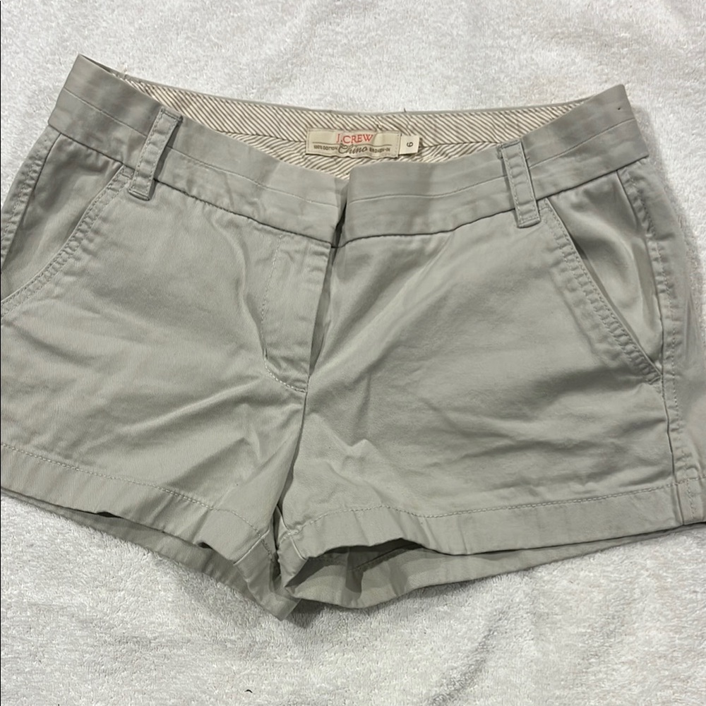 J. Crew khaki Cargo Shorts Casual Style